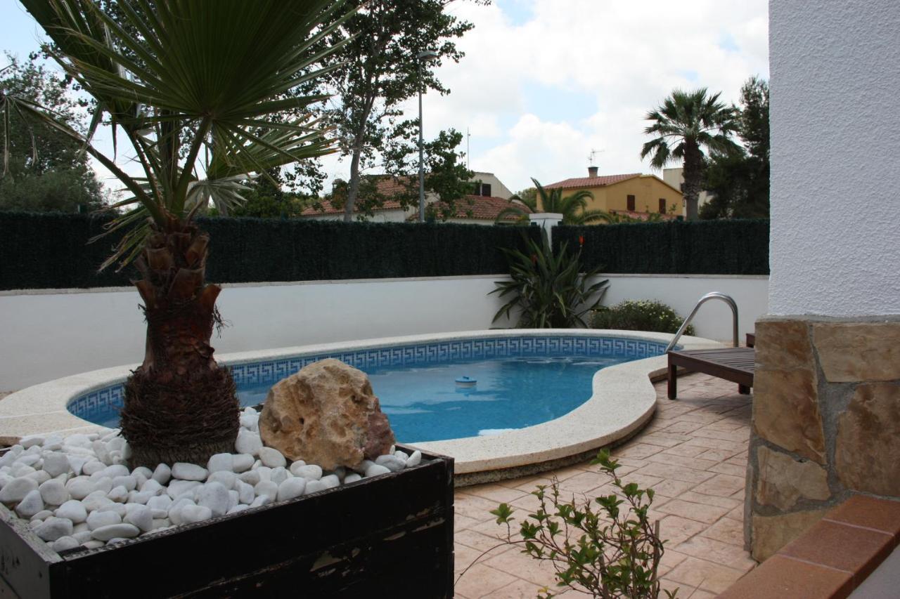 Casa Mireia I Paula Villa Riumar Exterior photo